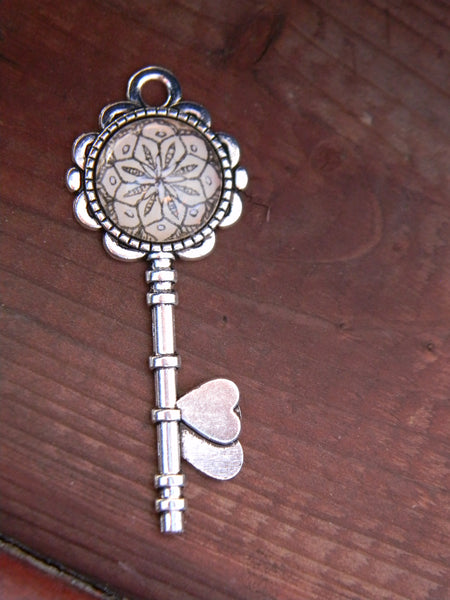 Pendentif mandala miniature