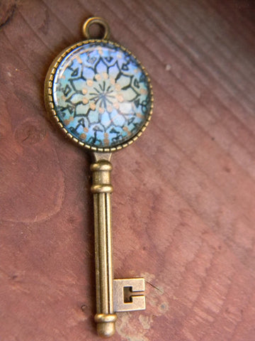 Pendentif mandala miniature